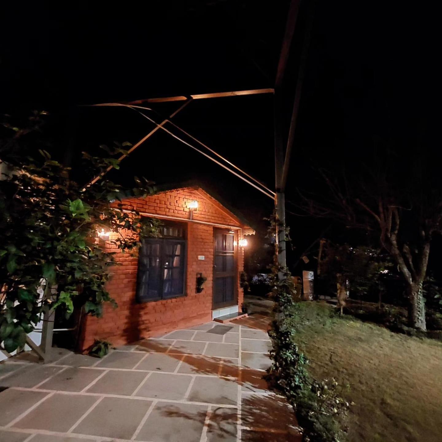 Отель Alinda House Naukuchiatal By The Ghaur Бхимтал Экстерьер фото